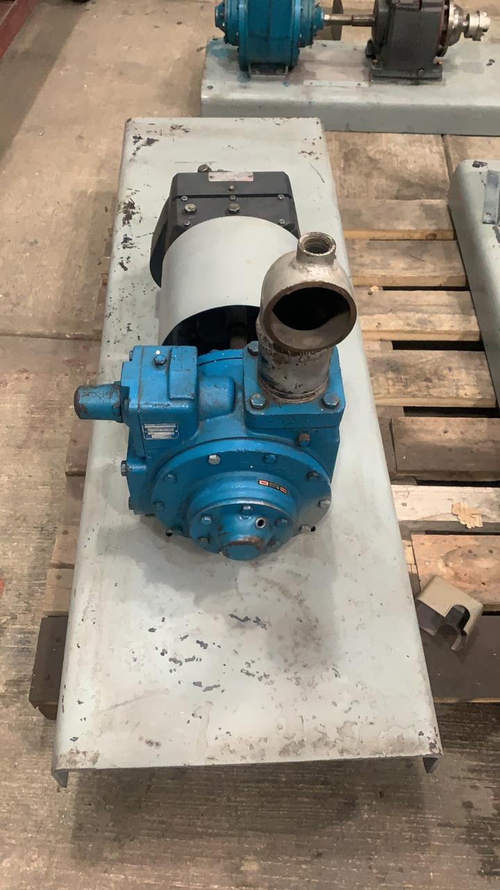 Bomba de Líquidos Viscosos Blackmer X3E con Reductor MT301
