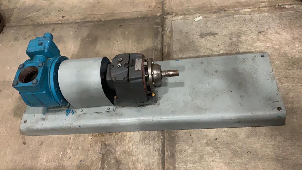 Bomba de Líquidos Viscosos Blackmer X3E con Reductor MT303