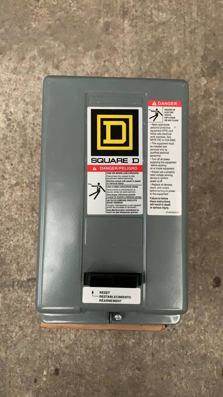 Gabinete Square D 8536SCG3V02S