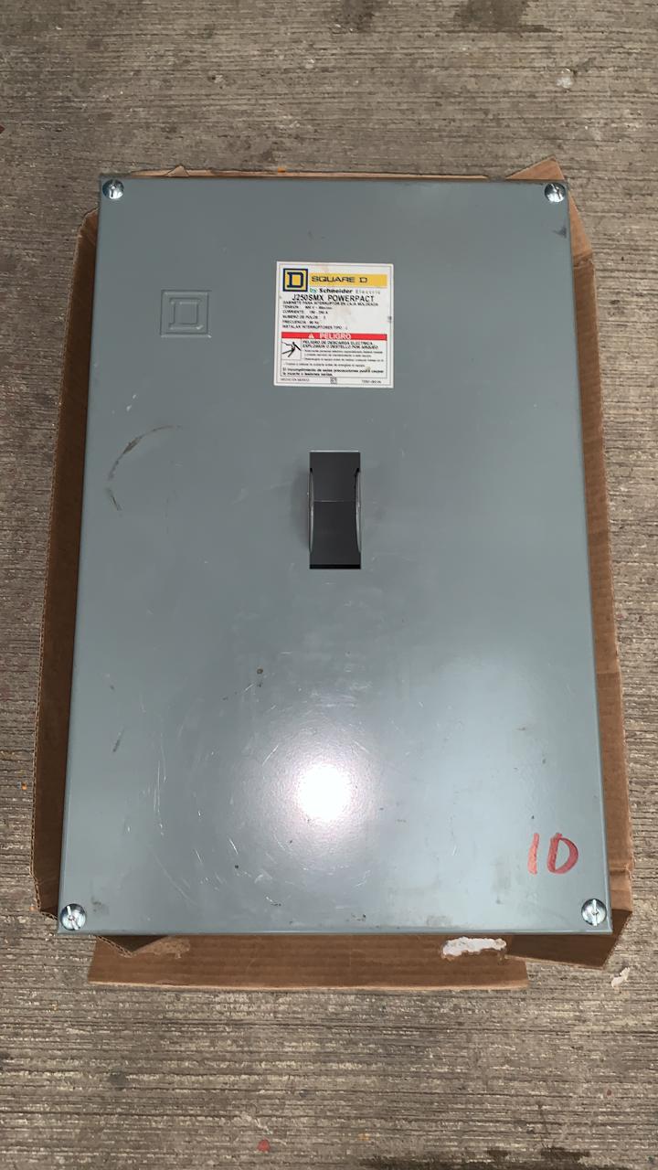 Gabinete tipo caja moldeada para interruptores de, 600V. de 150-250 A marca Square D modelo J250SMX
