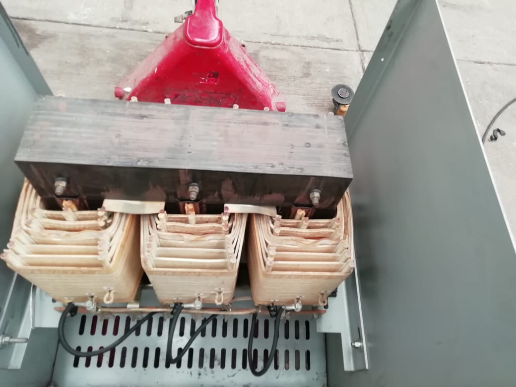 Transformador de Aislamiento 75 KVA Emerson DT651H75S