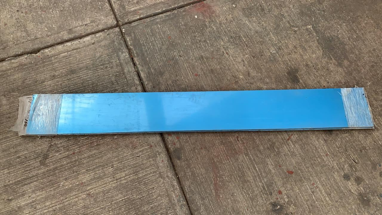 Fondo Plano de Charola Eléctrica 60" X 7.5"