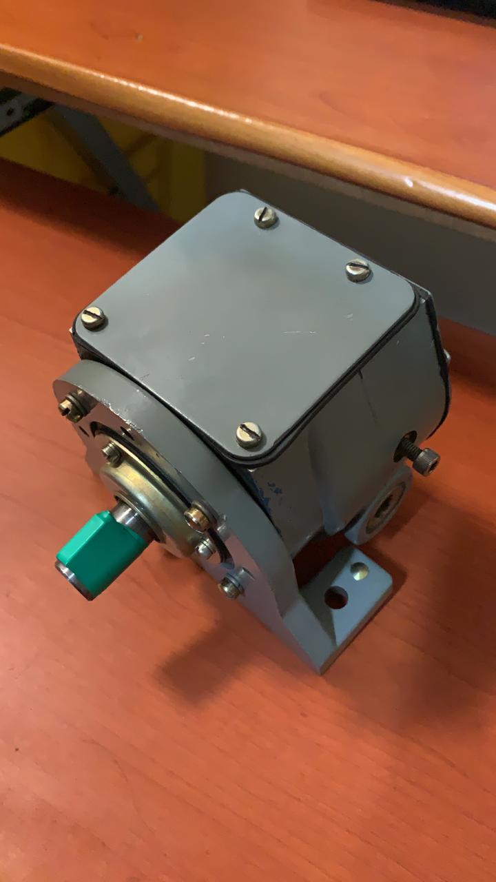 Speed Switch Allen Bradley 808-M1