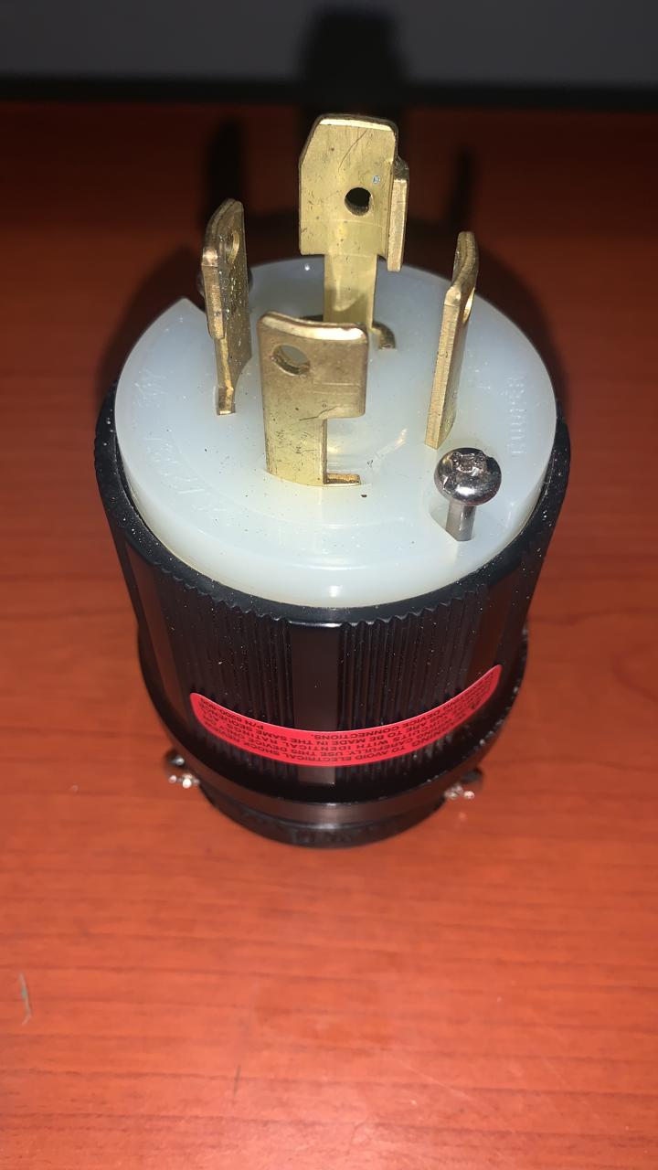 Clavija Trifásica Arrow Hart 3431N