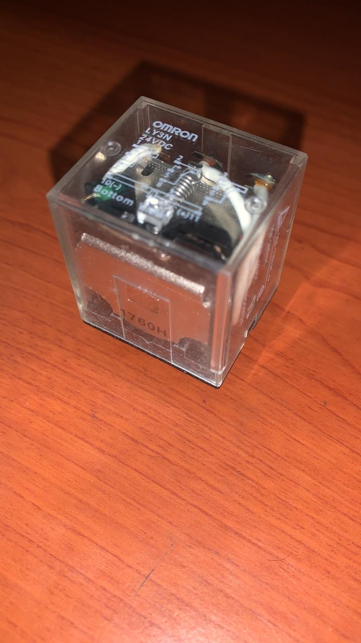 Relevador de Potencia Omron LY3N-DC24