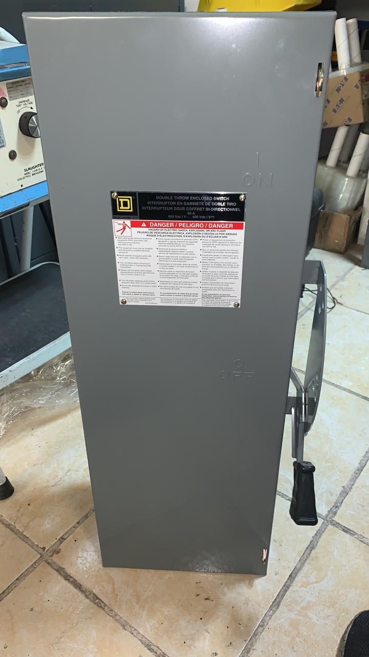 Interruptor en Gabinete Square D DTU362