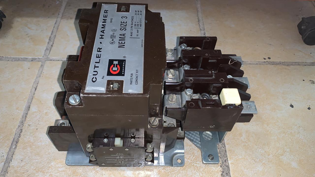 Arrancador 50 HP Cutler Hammer A10BN0