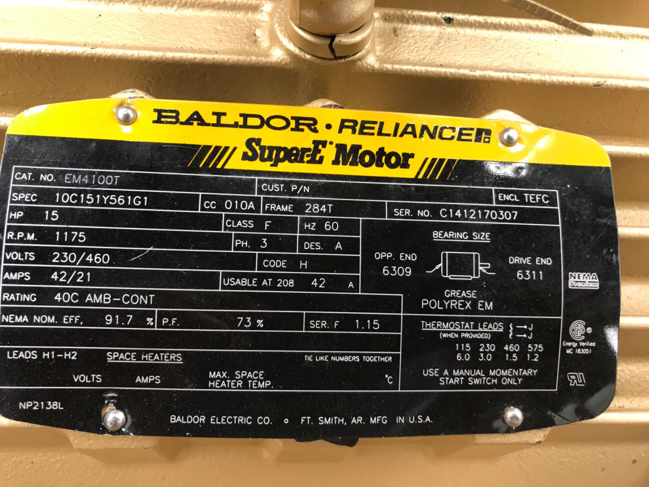 Motor de Corriente Alterna 15 HP Baldor EM4100T