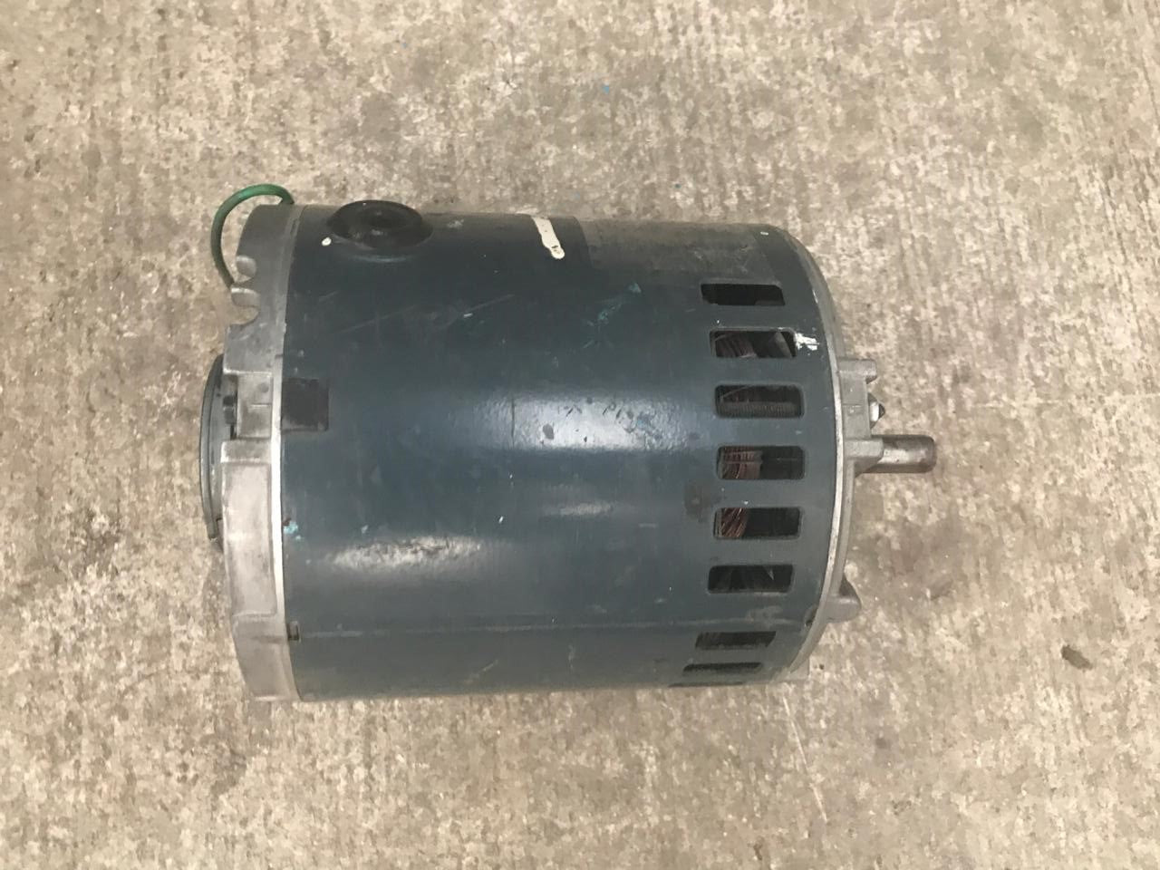 Motor de Corriente Alterna 1/8 HP General Electric 5KH39QN5520X