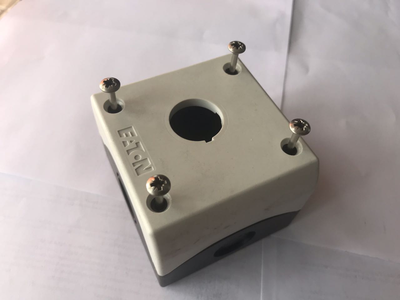 Caja de PVC Eaton M22-I1Q