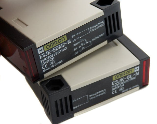 Sensor Fotoeléctrico Omron E3JK-5L-US