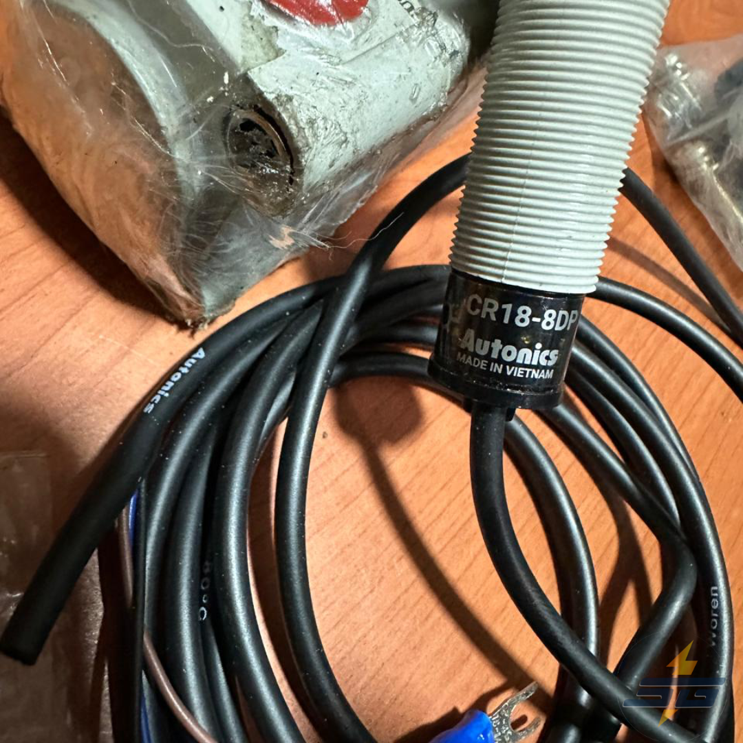 SENSOR AUTONICS CR188DP