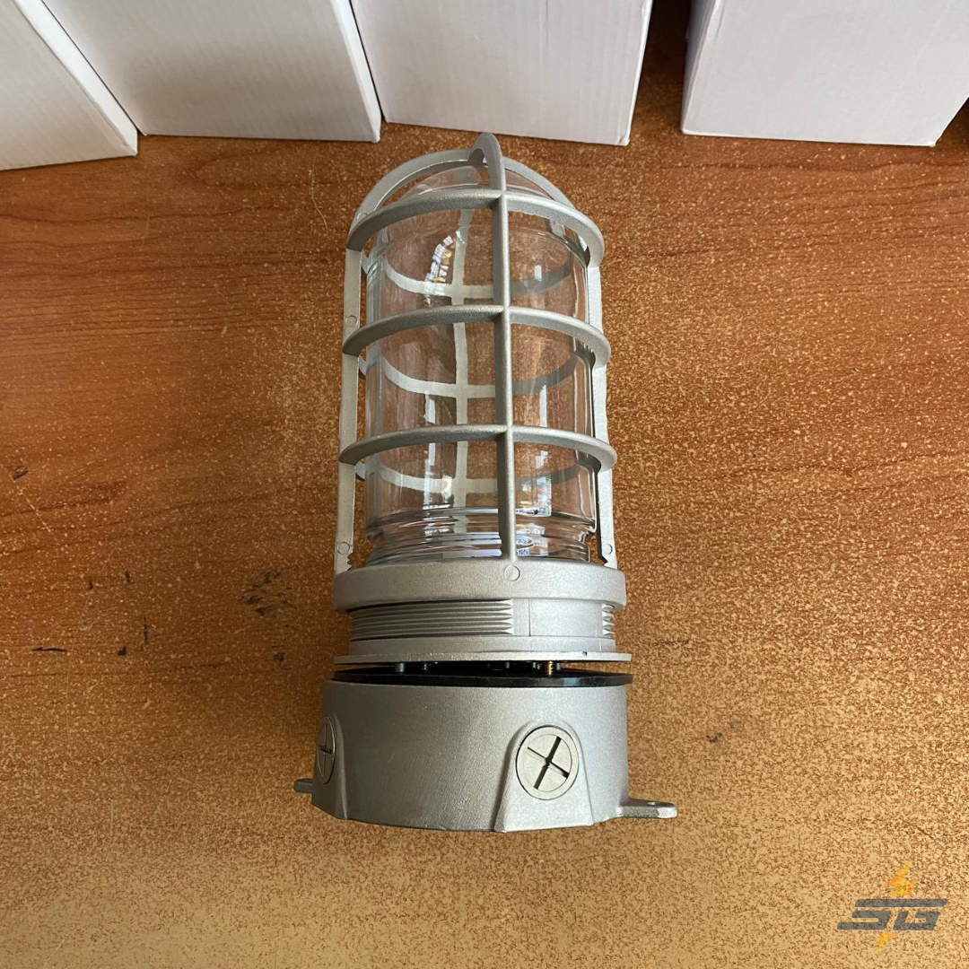 LUMINARIA CROUSE HINDS CLARB1759