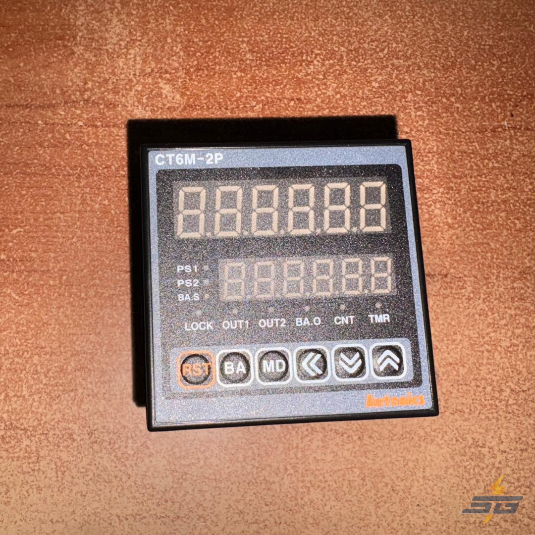 Contador AUTONICS CT6M-2P4