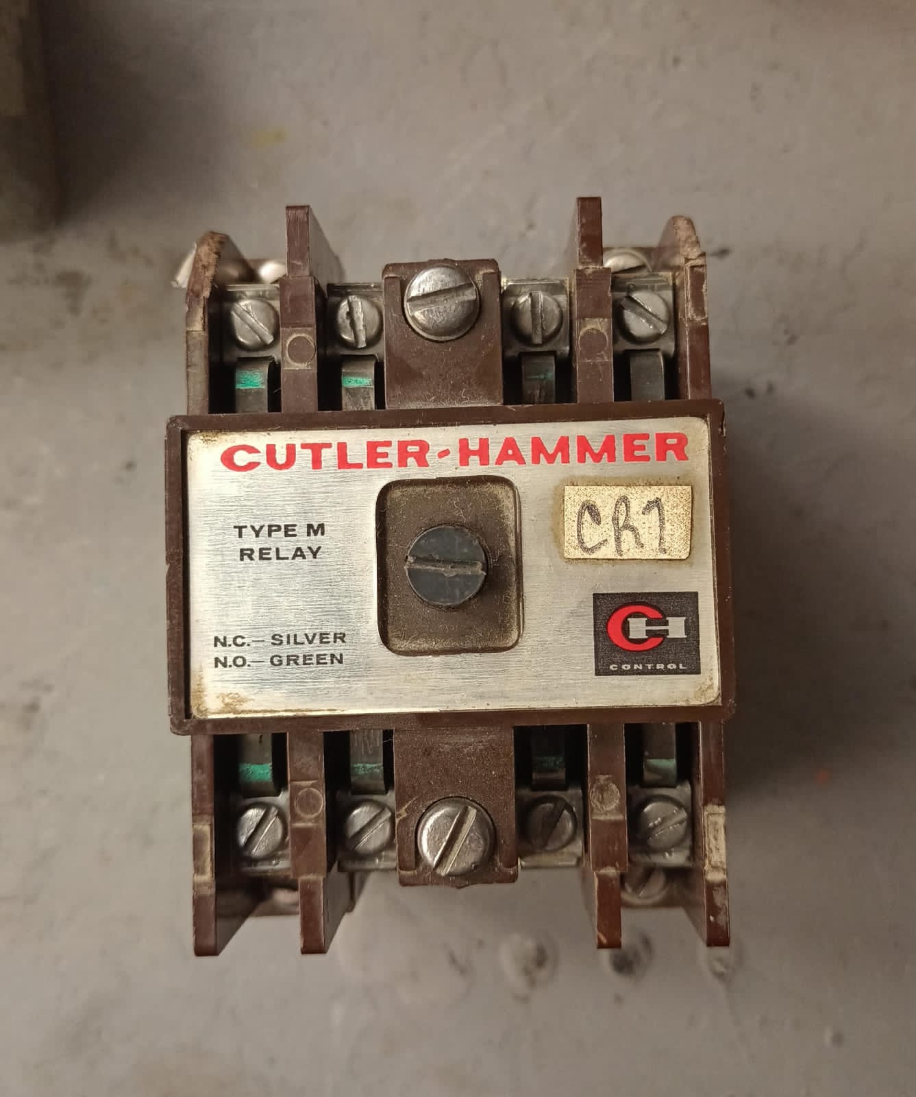 Contactor Cutler Hammer D26MB