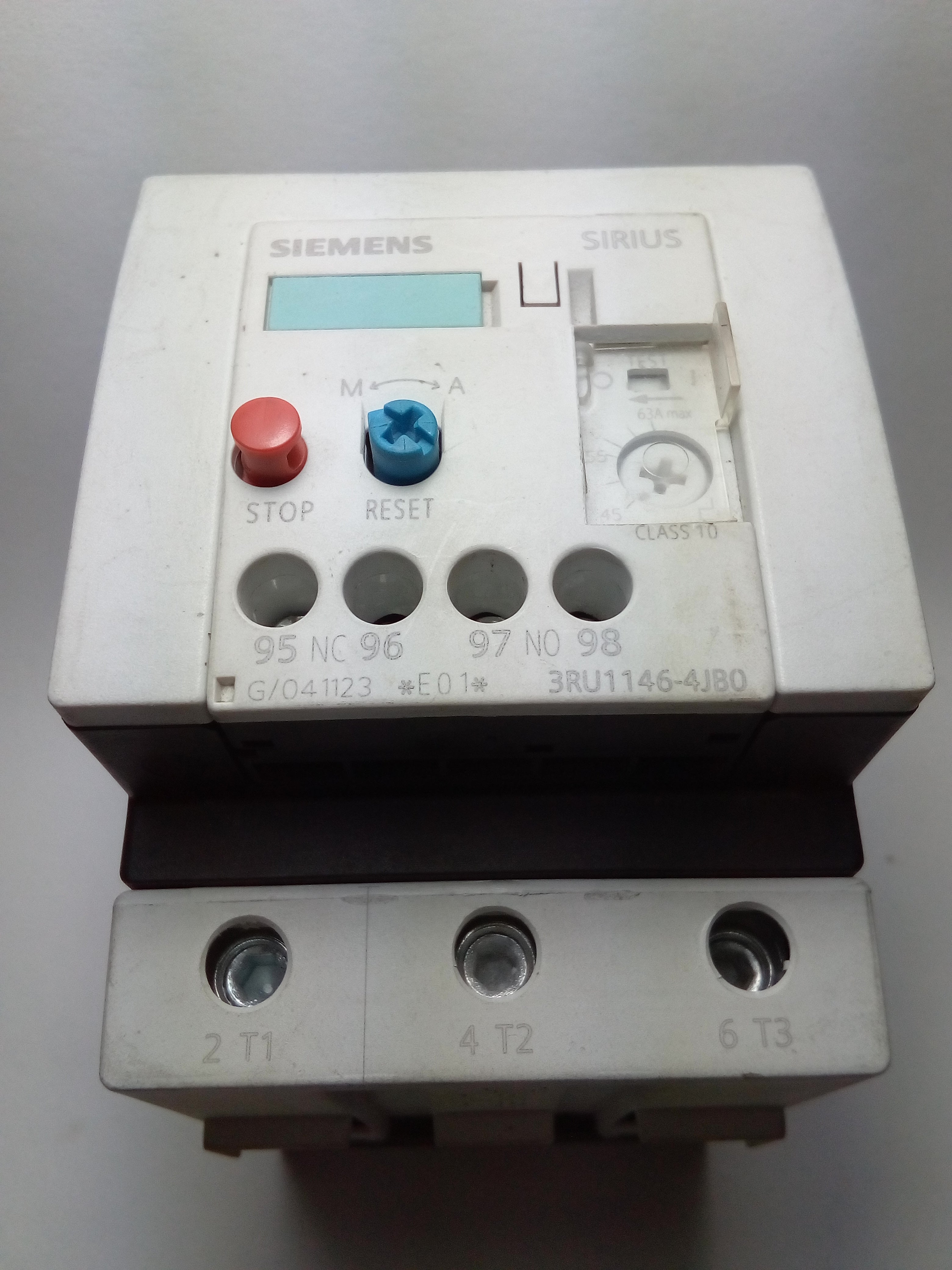 Relevador Siemens 3RU1146-4JB0