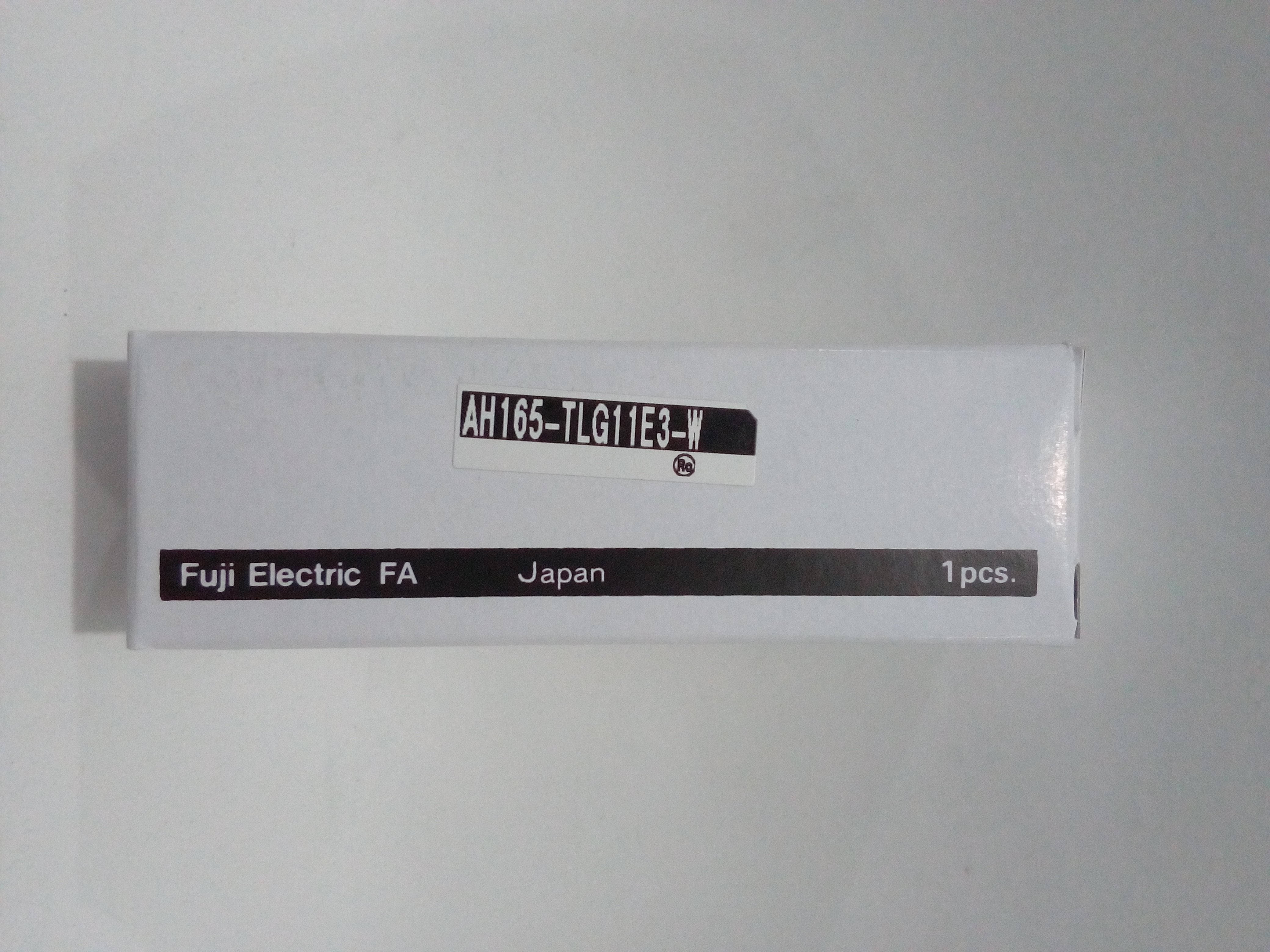 Botón Pulsador Fuji Electric AH165-TLG11E3-W