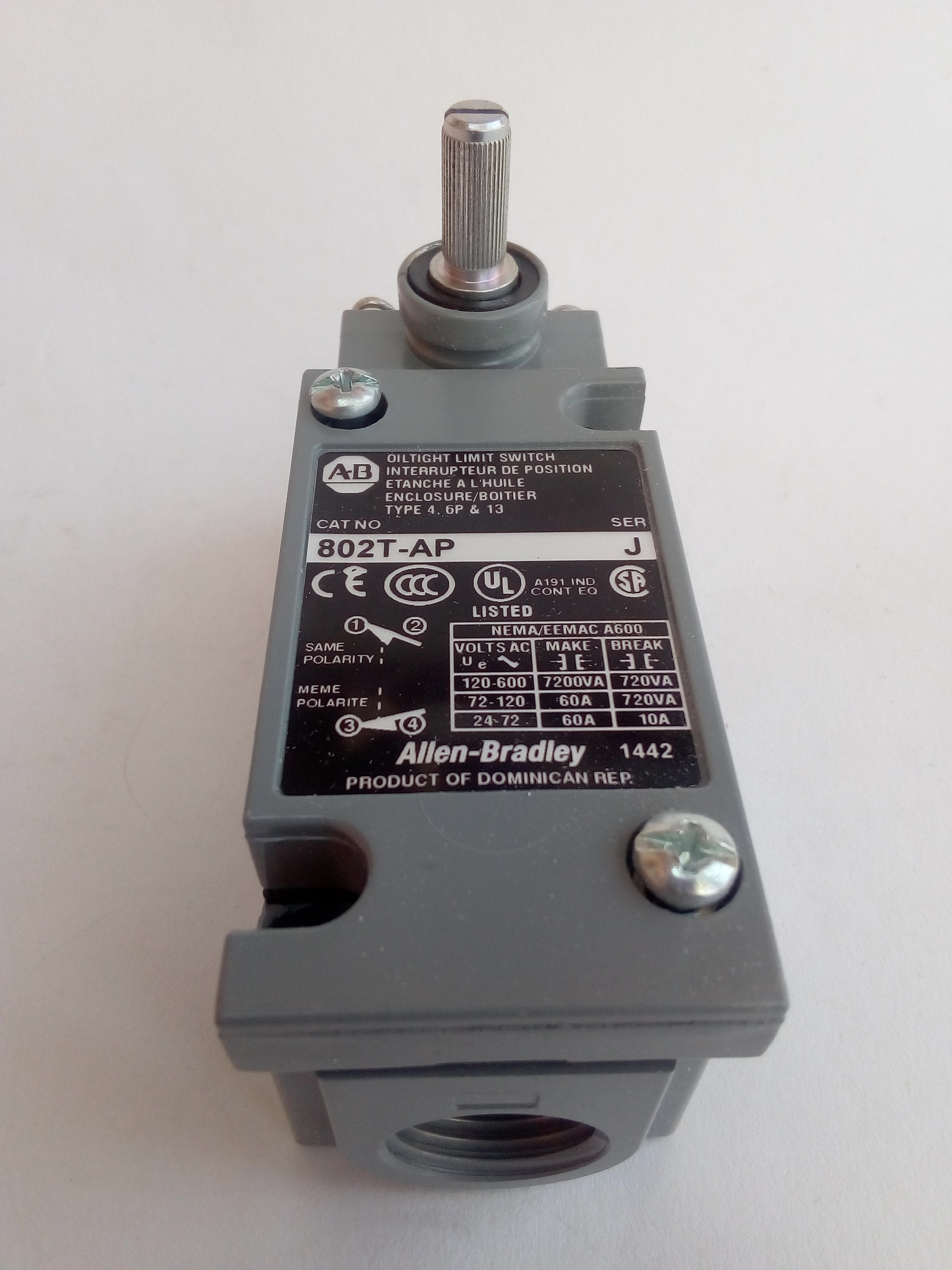 Limit Switch Allen Bradley 802T-AP