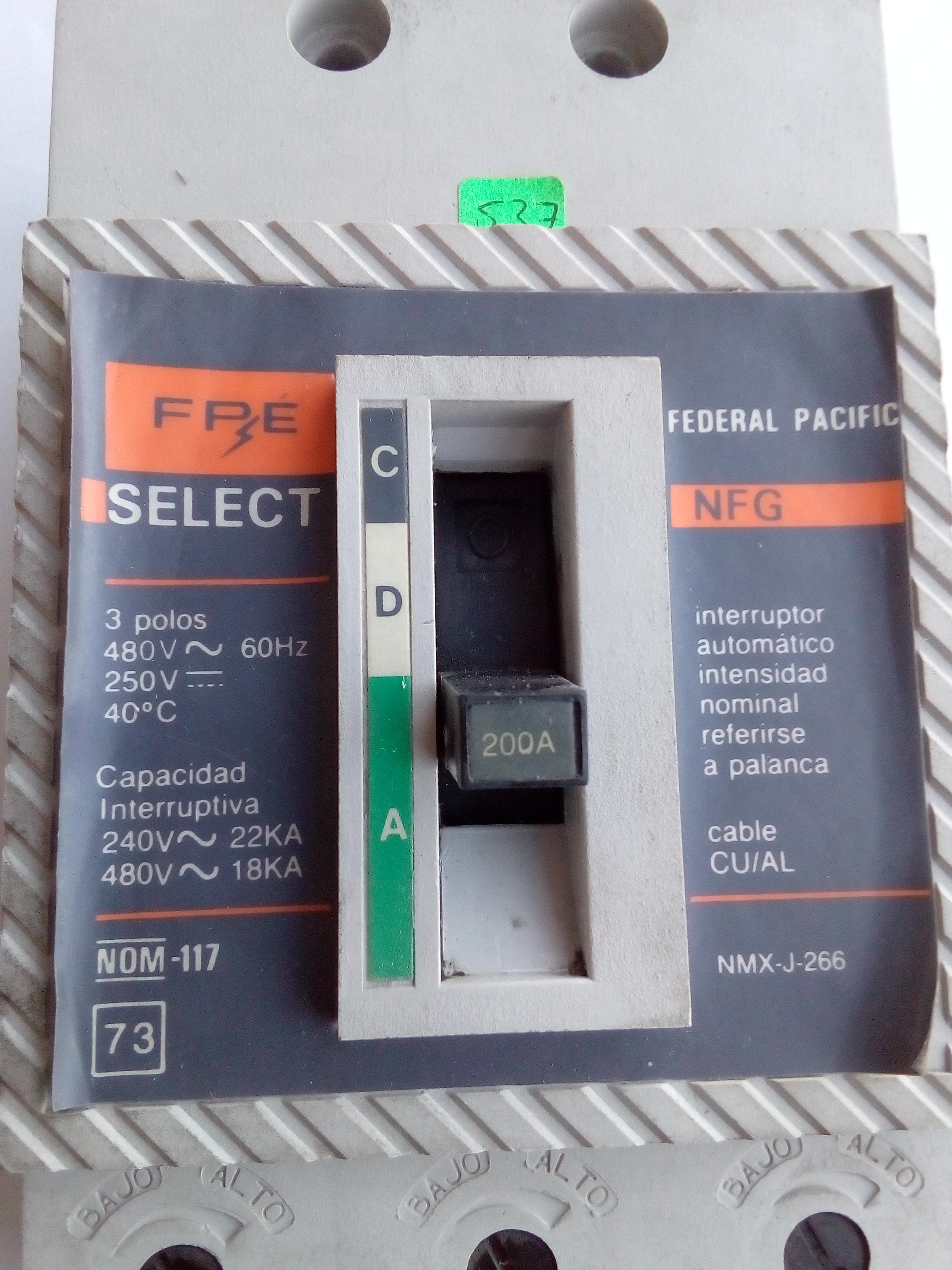 Interruptor Federal Pacific NMX-J-266