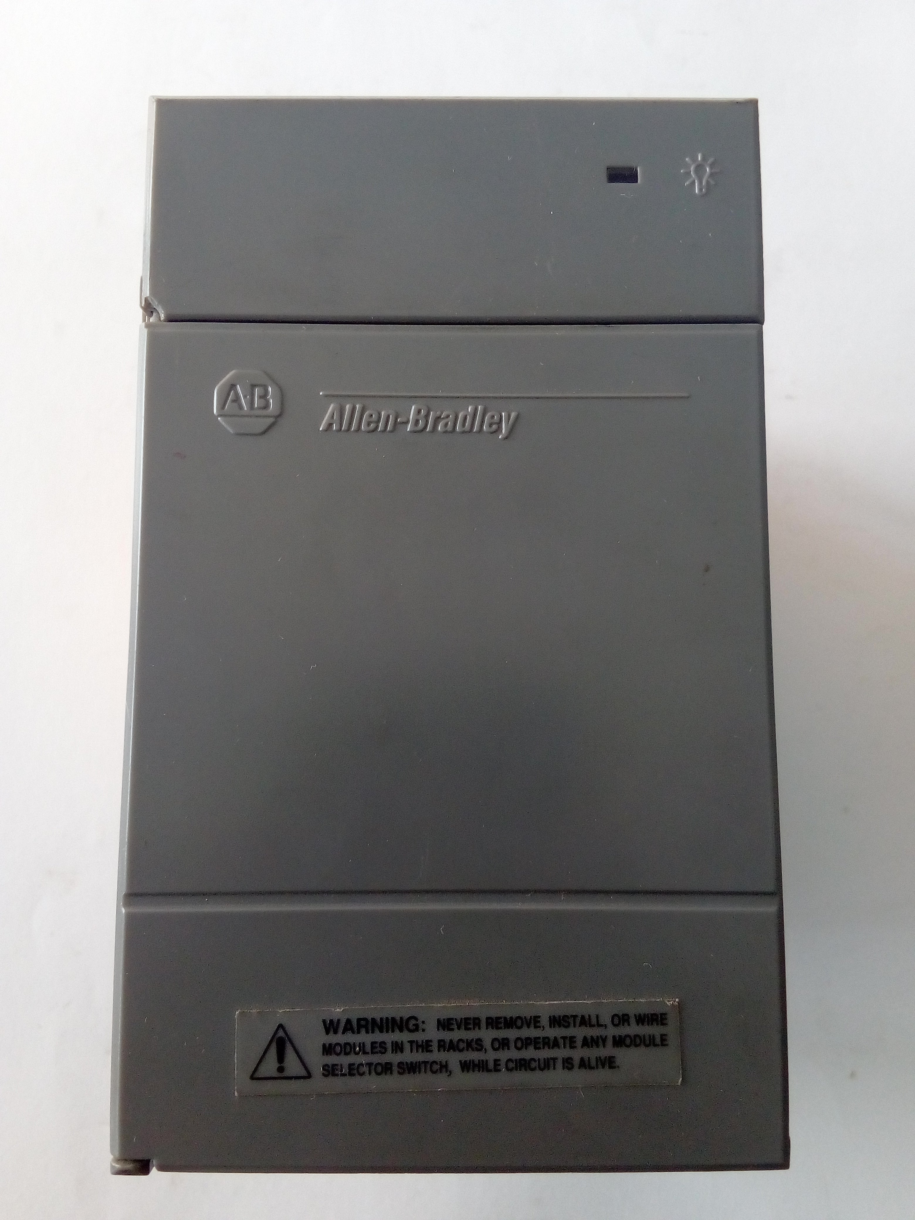 Fuente Allen Bradley 1746-P2