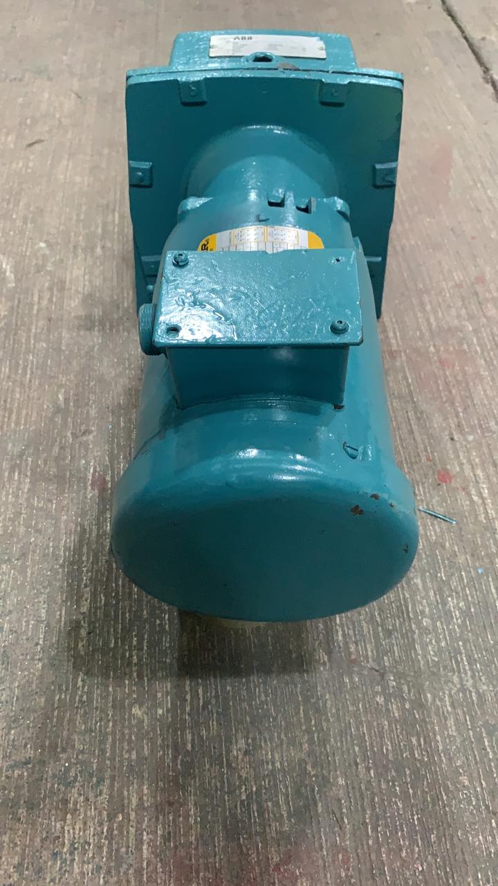 MOTORREDUCTOR ELÉCTRICO DE CORRIENTE ALTERNA 
