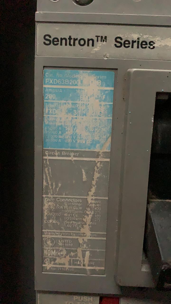 Interruptor en Caja Moldeada Siemens 200A FXD63B200