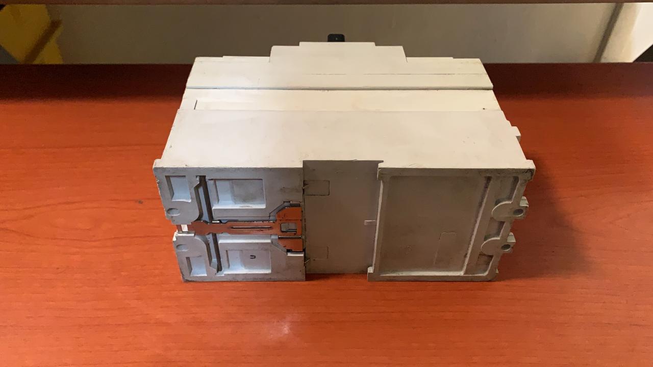 Guardamotor Allen Bradley 140-CMN-4000