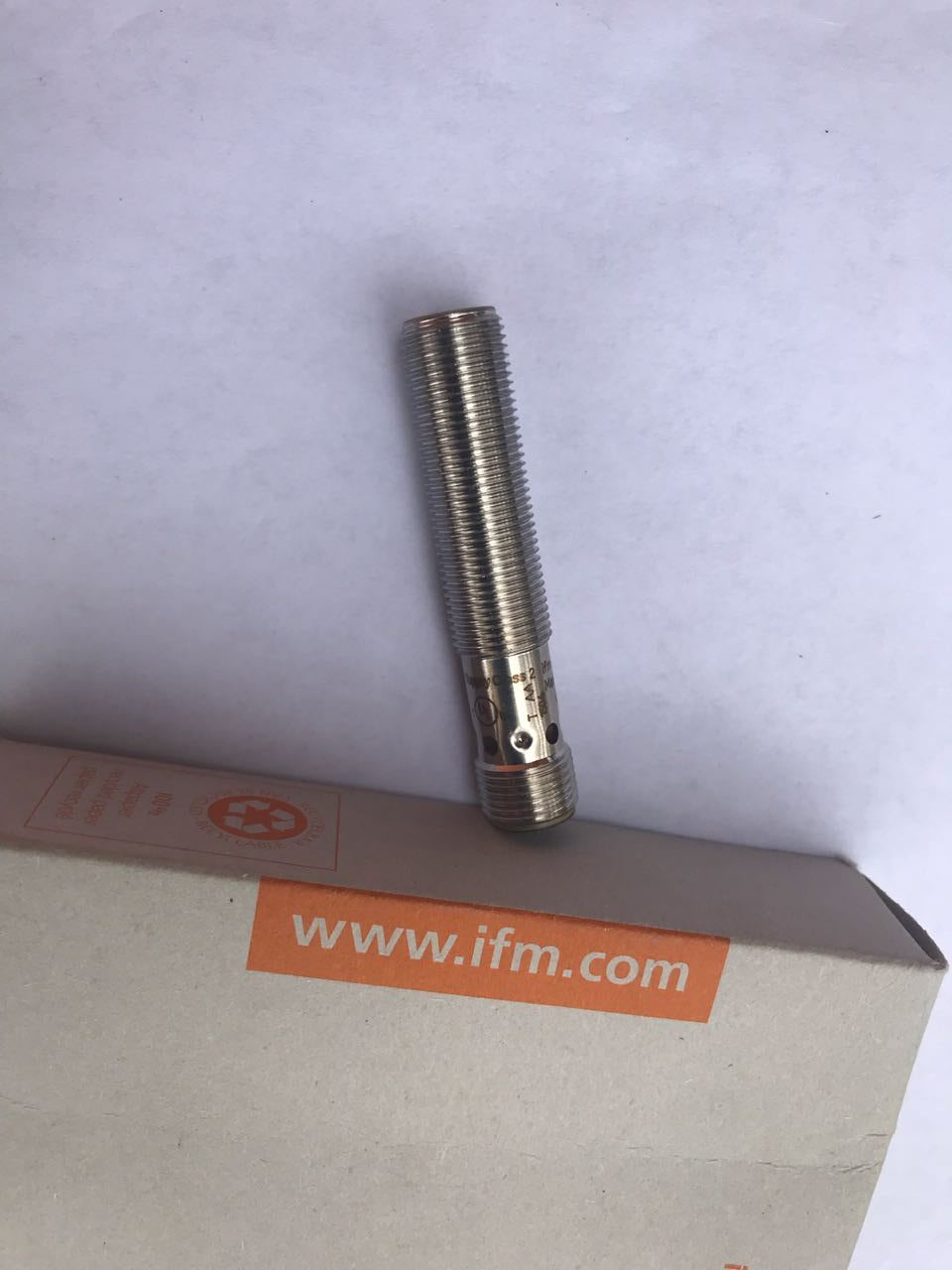 Sensor de Proximidad Capacitivo IFM KF5001